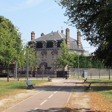 Отель Manoir Francois 1Er Витры-Ле-Франфоис Экстерьер фото