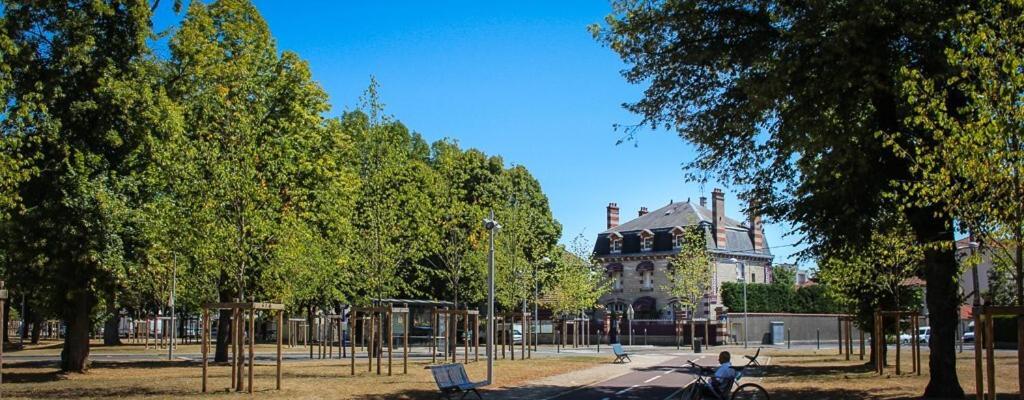 Отель Manoir Francois 1Er Витры-Ле-Франфоис Экстерьер фото